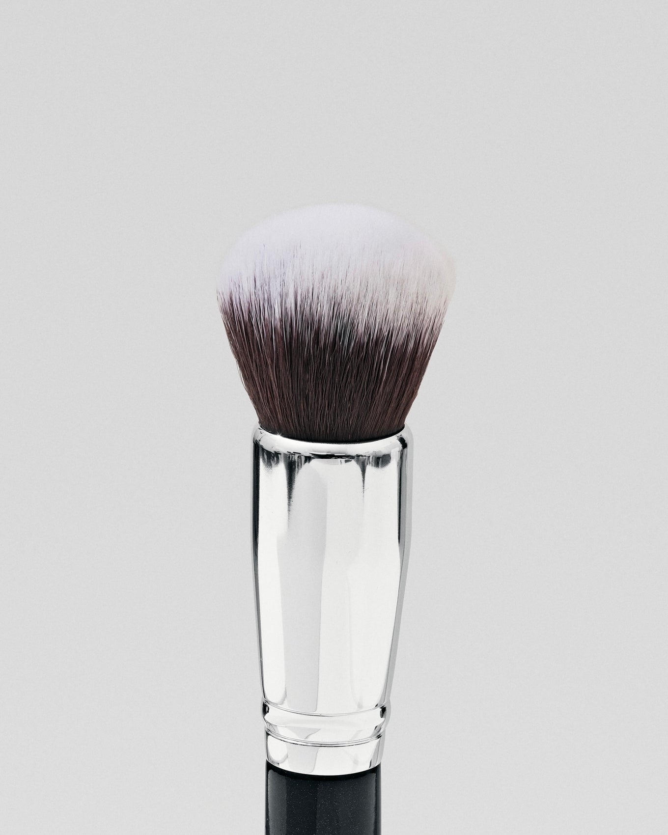 The Large Round Foundation brush