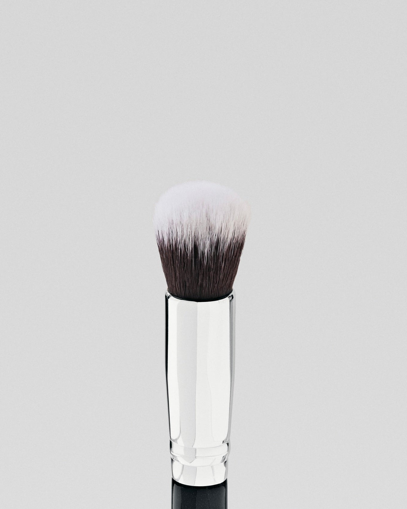 The Medium Round Foundation brush