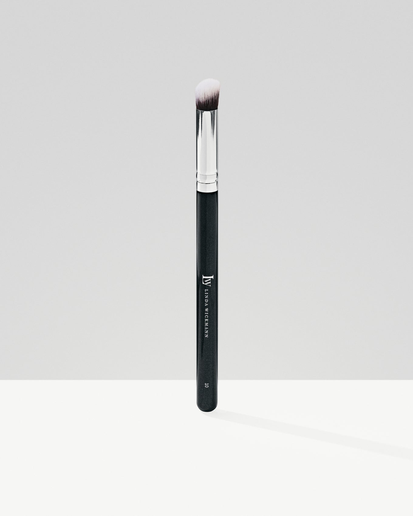 LW Brush No. 10