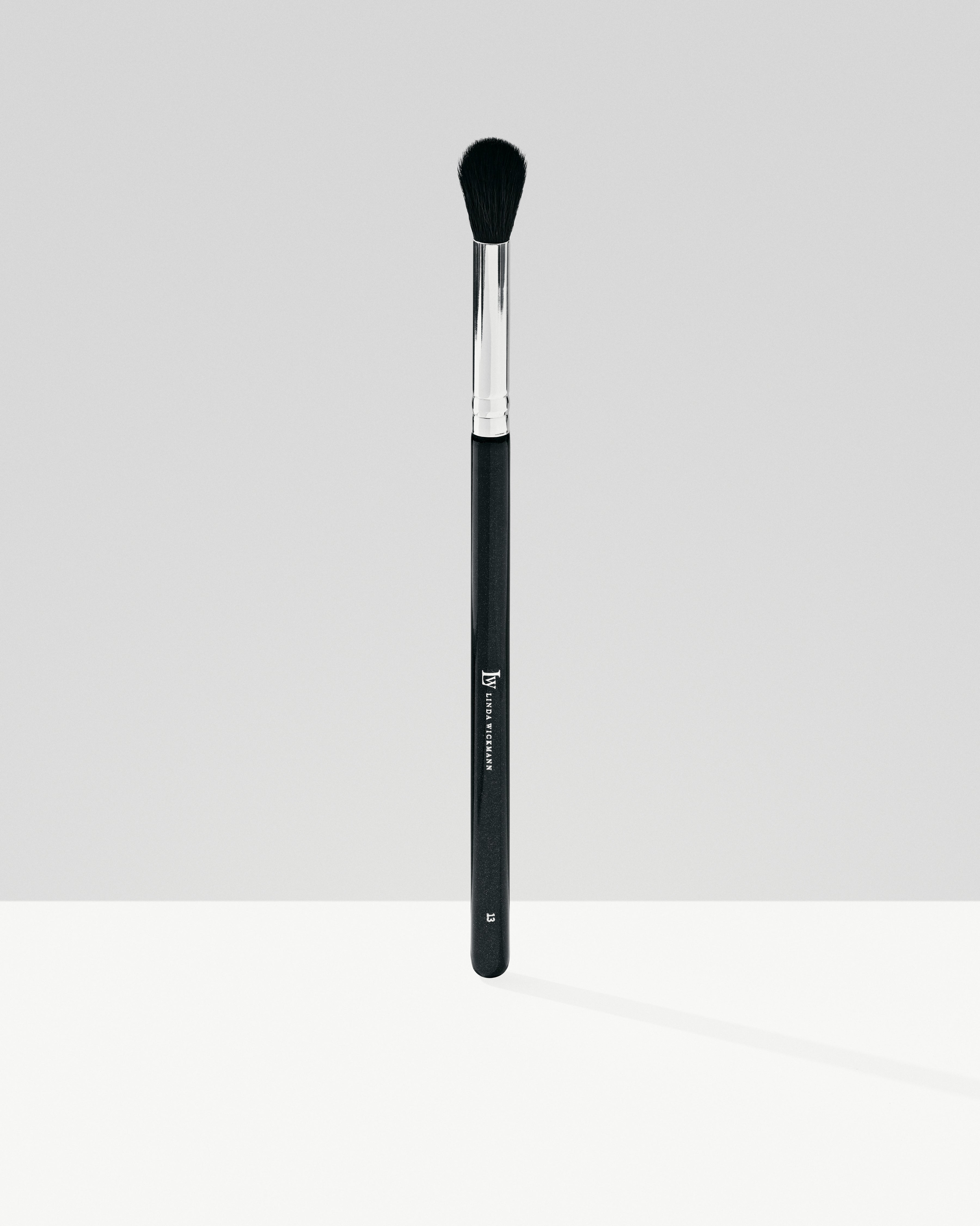 LW Brush No. 13