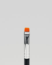 The Flat Sharp brush