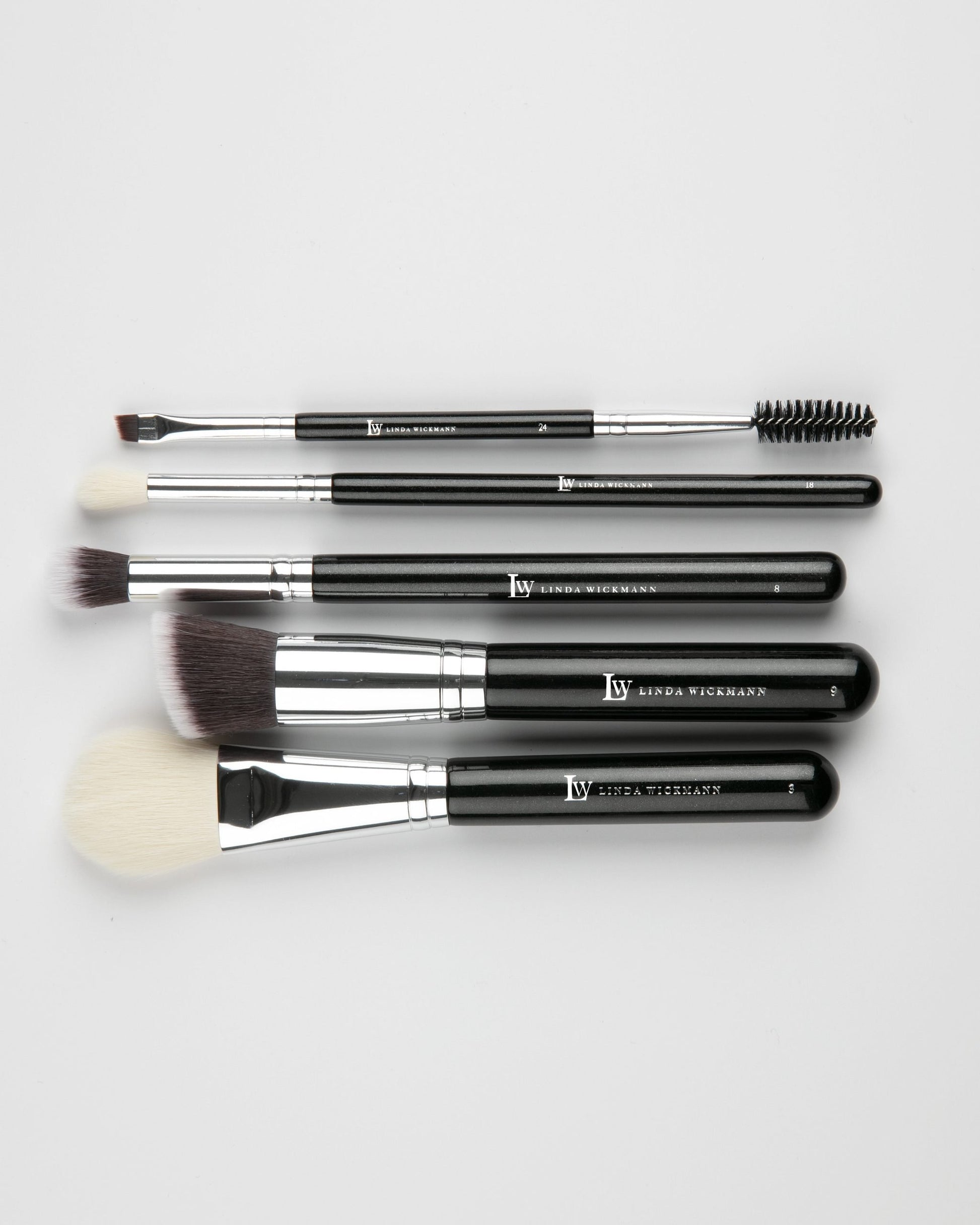 The_Essentials_kit_-_3_9_10_18_24