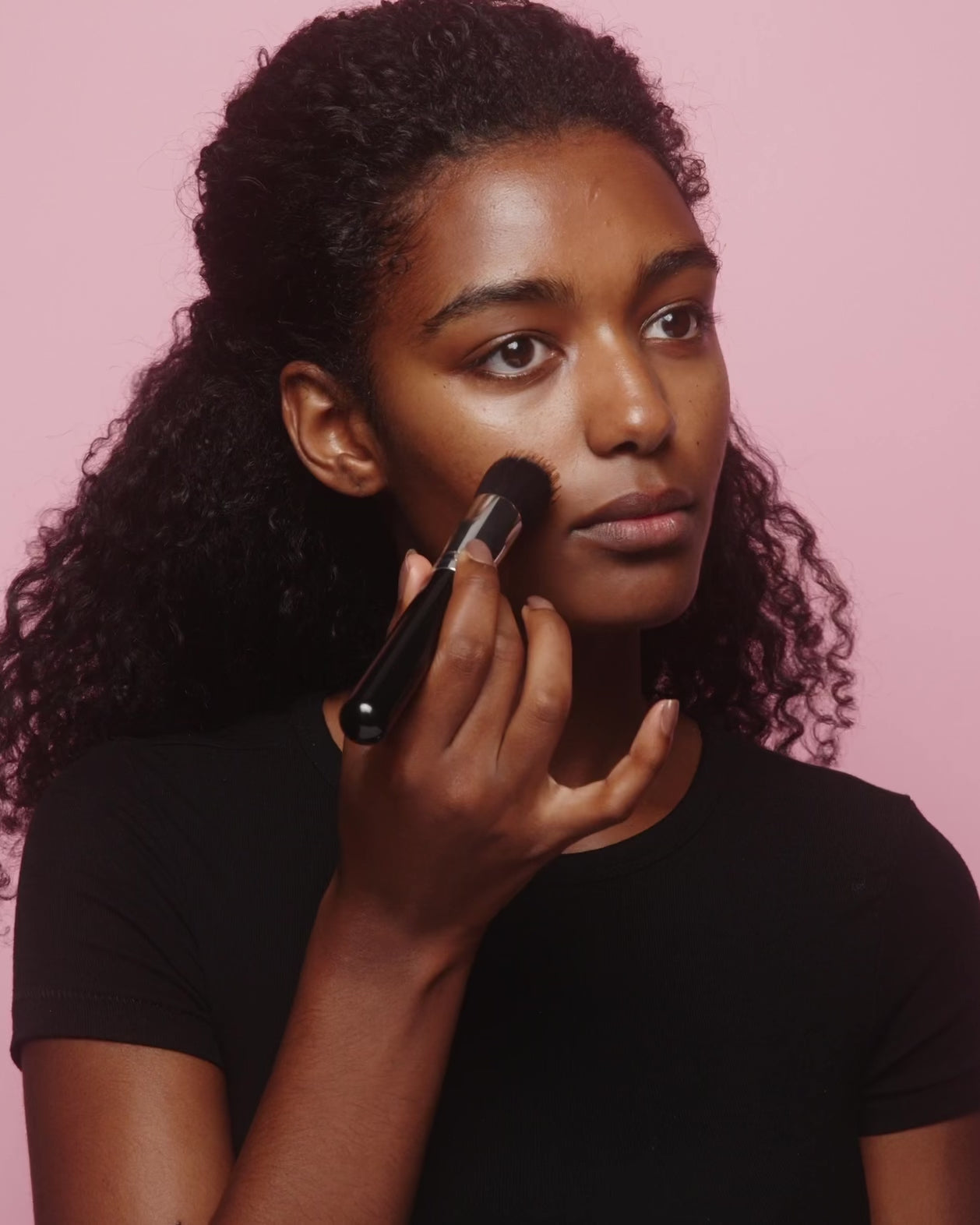 Load video: The Angled Foundation brush